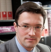 Сергей Белов